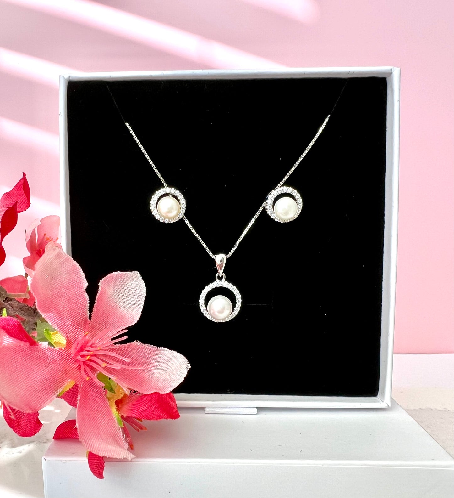 Pearl in a Ring Pendant Set On Pure 925 Silver