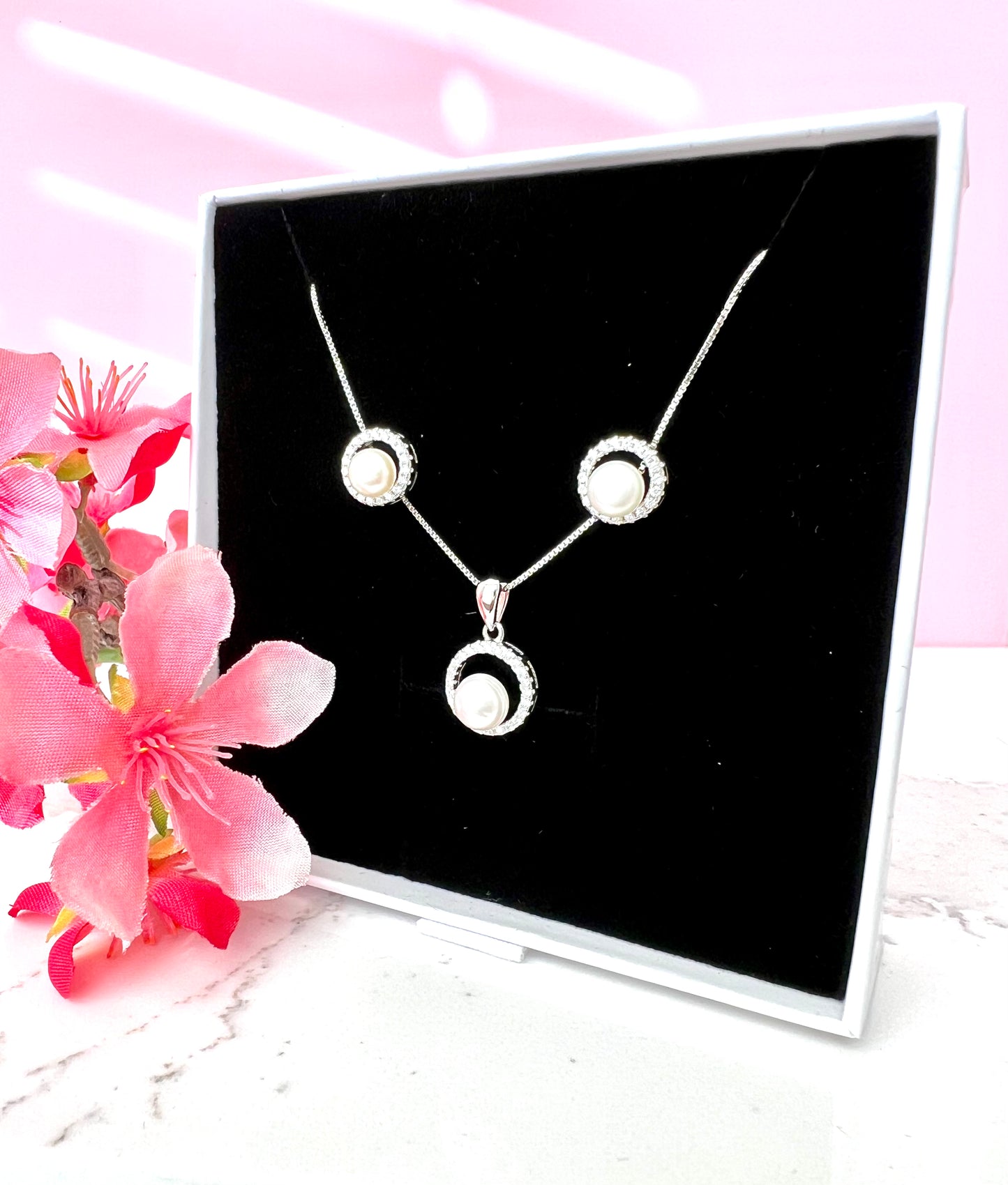 Pearl in a Ring Pendant Set On Pure 925 Silver