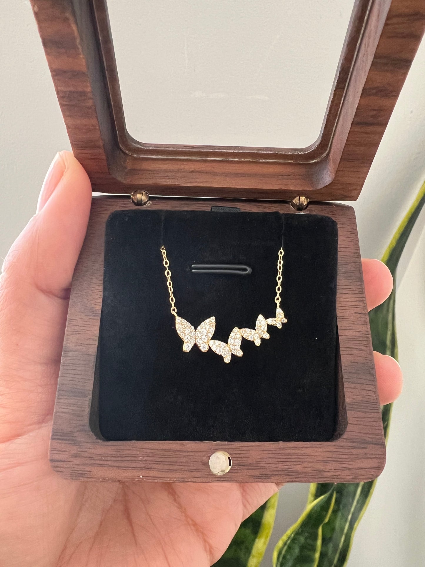 4 Butterflies pendant in 14k Gold finish