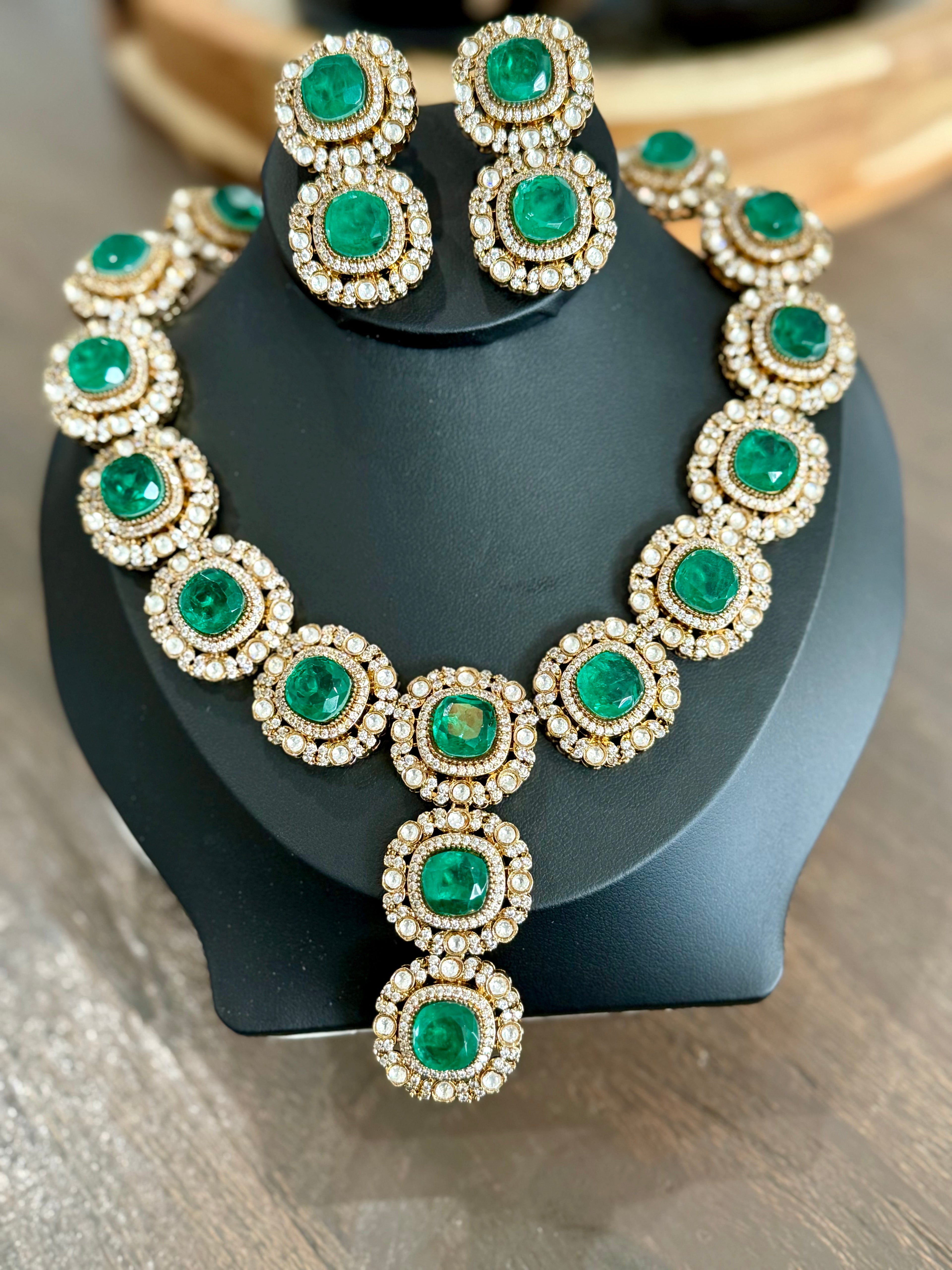 KAIRA Green Hydro Emerald Polki Necklace Set