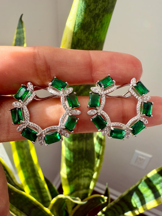 Minel Green stone Round Earrings