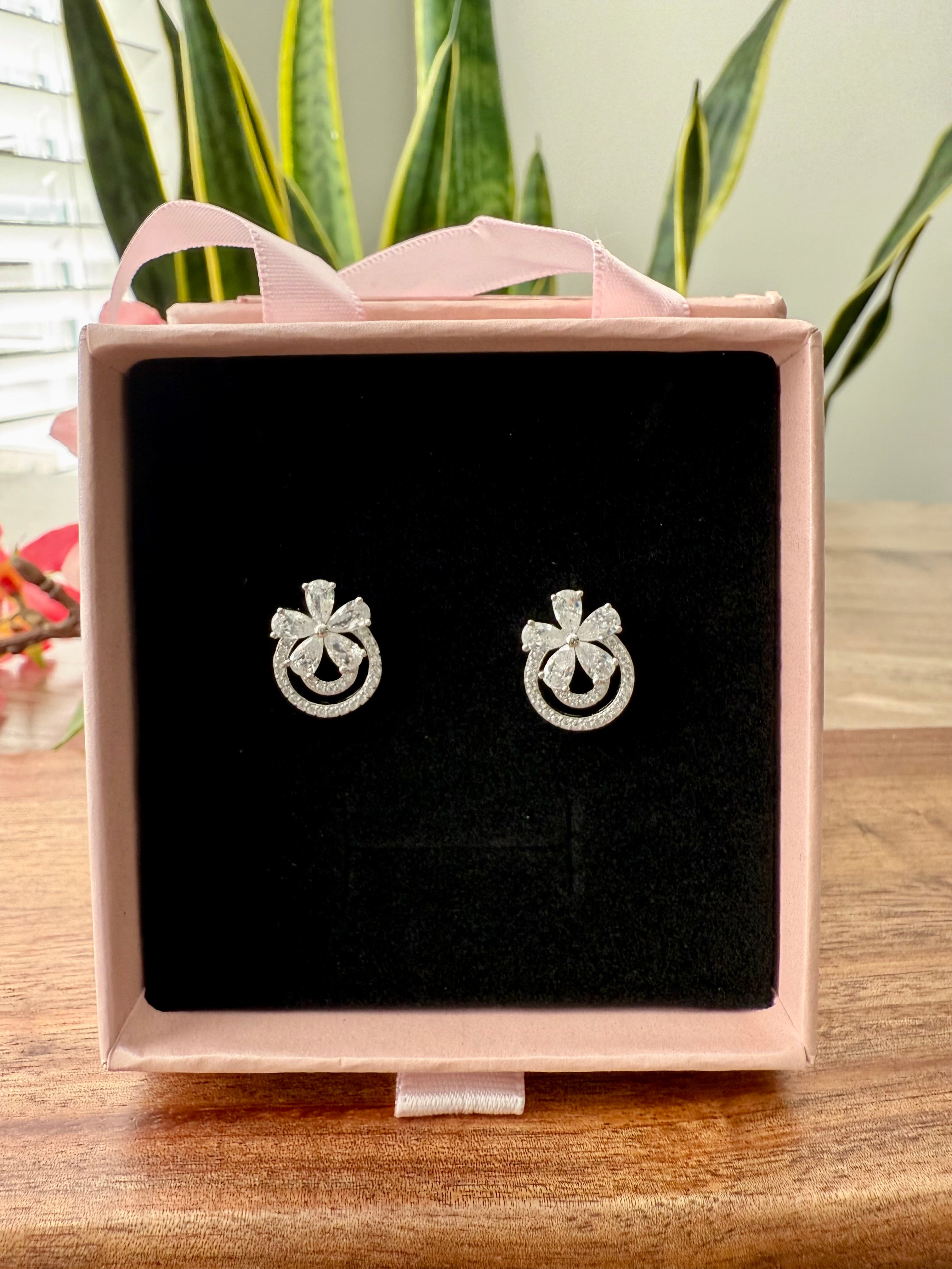 Elina Flower with Rings Earrings