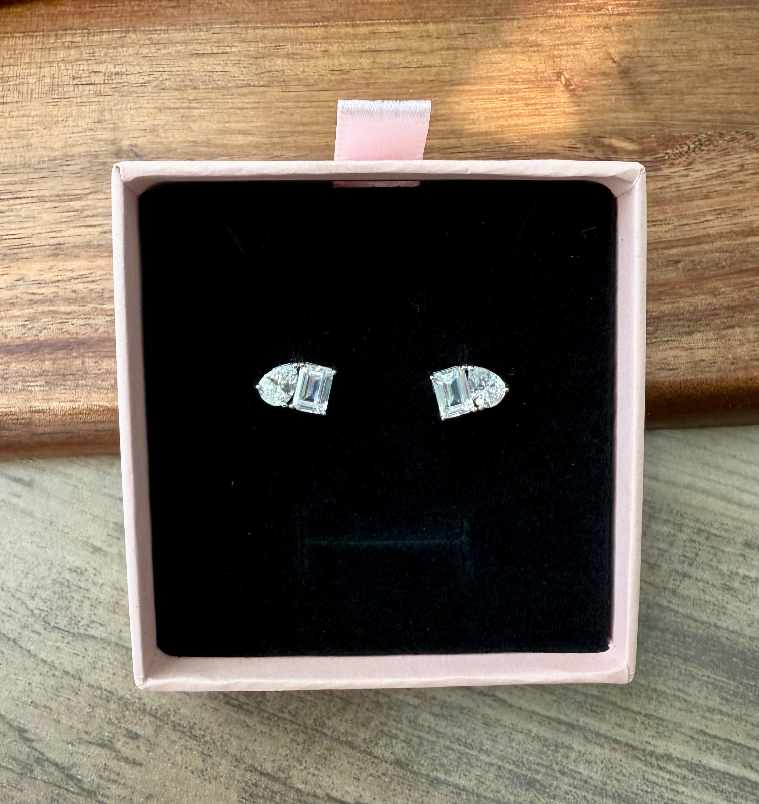 Avery Tot Et Moi Earrings on pure 925 silver