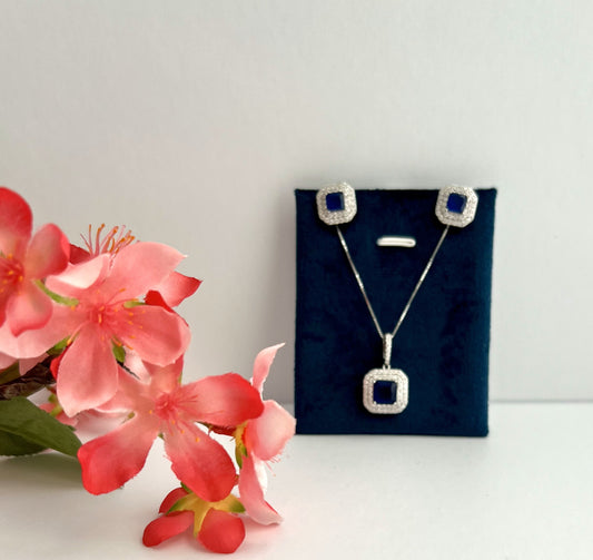 ELORA Sapphire Diamond Pendant set