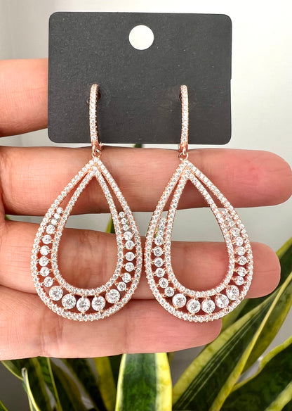Drop Husky Earrings