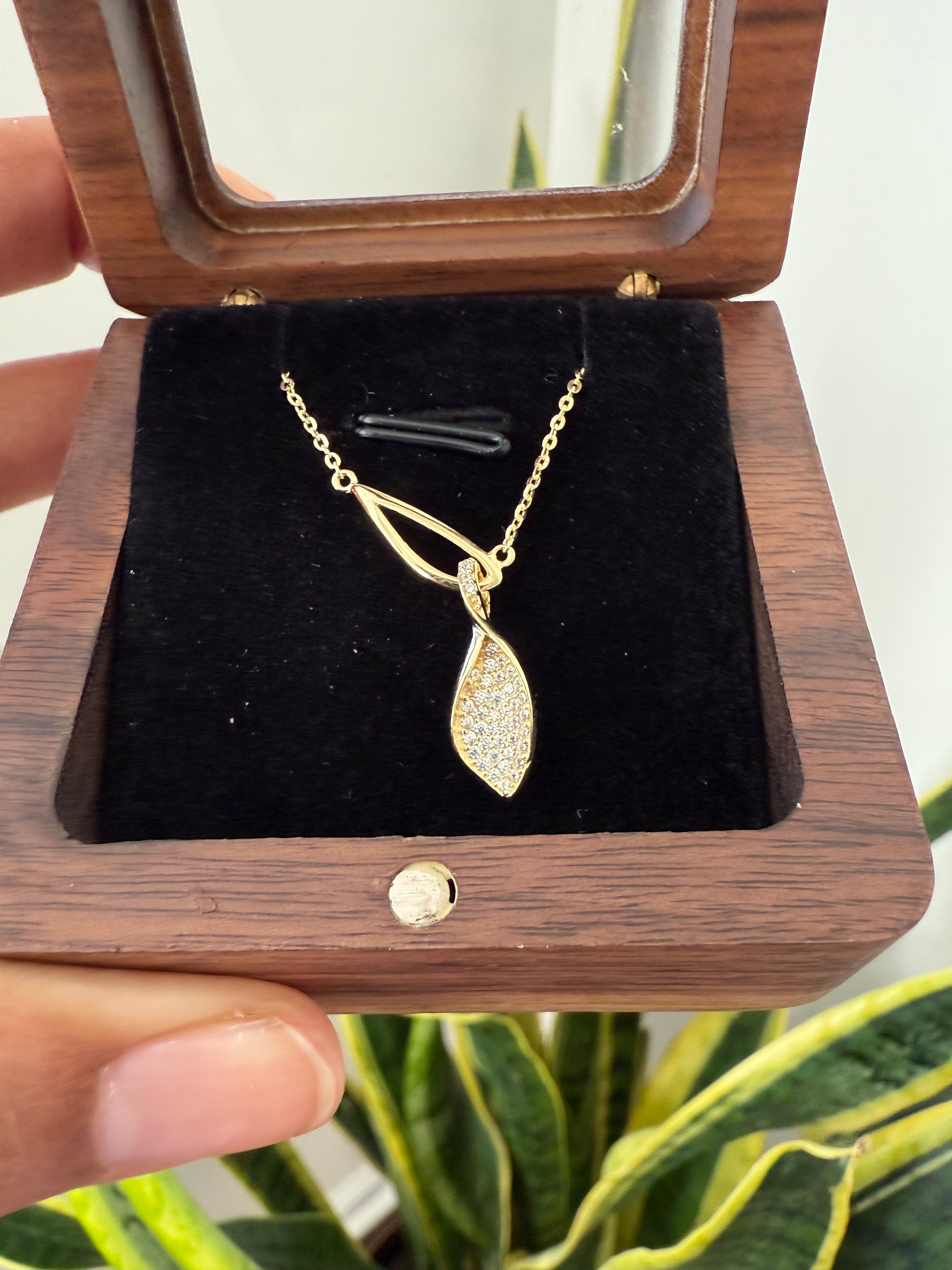 Exclusive Entangled in Love Diamond Studded Leaf Pendant with Chain on pure 925 Silver