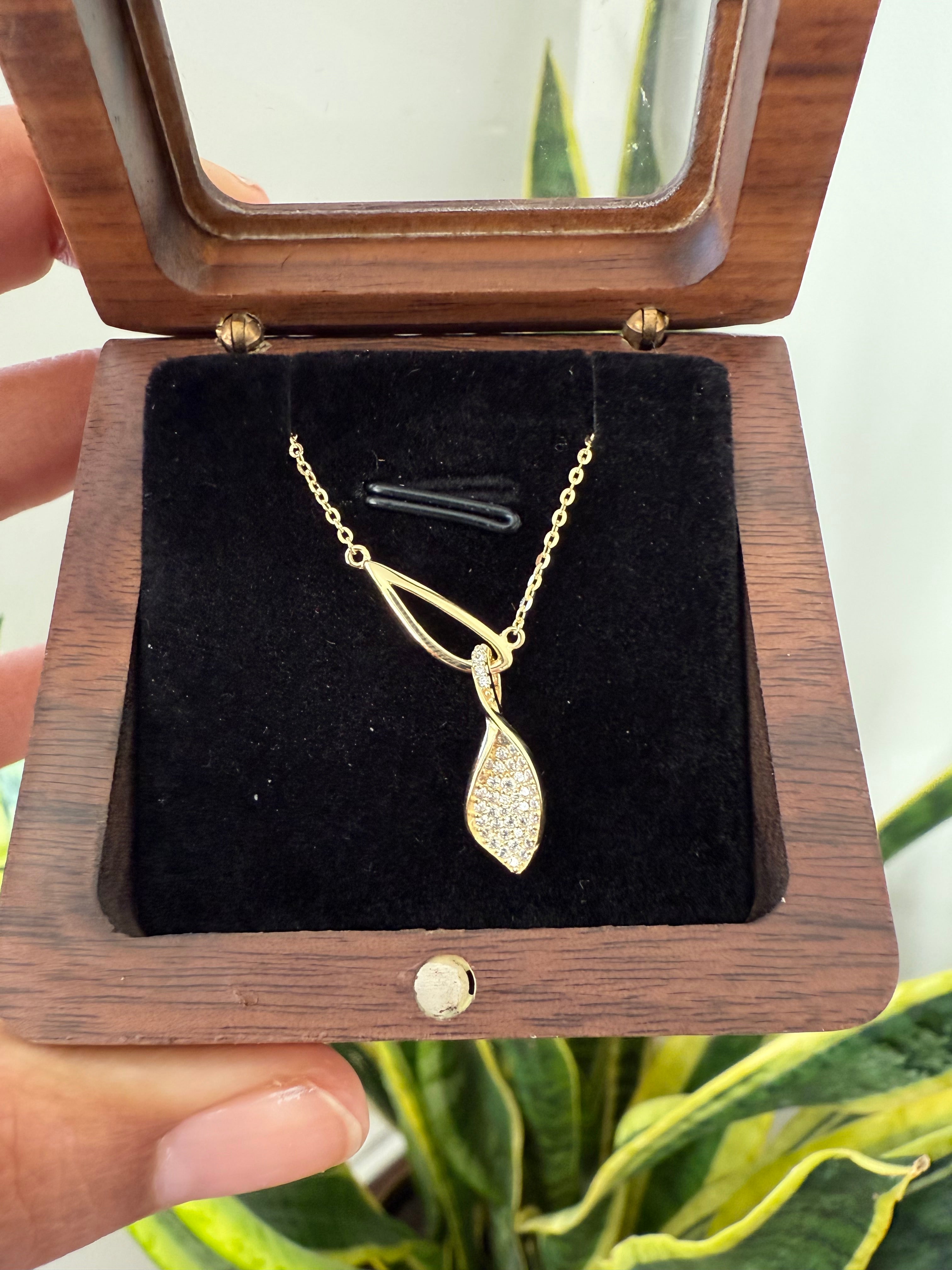 Exclusive Entangled in Love Diamond Studded Leaf Pendant with Chain on pure 925 Silver