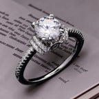 BRIO Solitaire Ring on pure 925 Silver