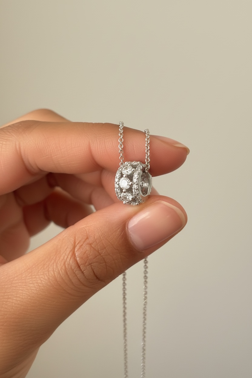Multi Solitaire Wheel Pendant with Chain on pure 925 Silver