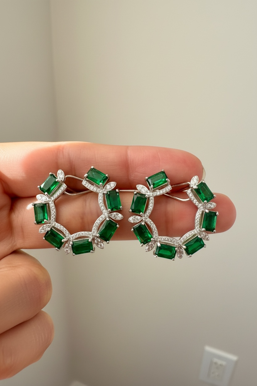 Minel Green stone Round Earrings on pure 925 Silver