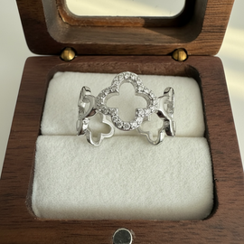 ALVA Adjustable Clover on pure 925 Silver in Silver Finish