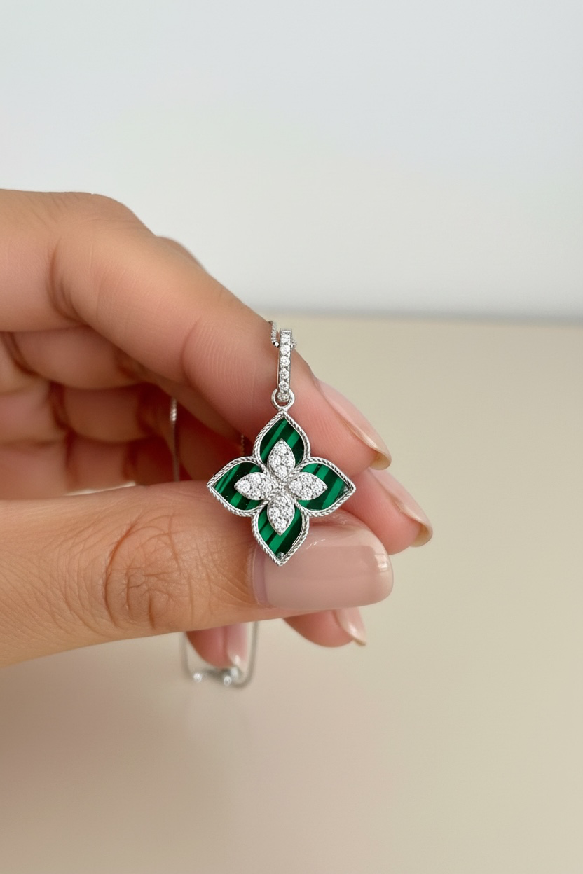 Premium Green Beauty Sina Pendant with Chain on Pure 925 Silver