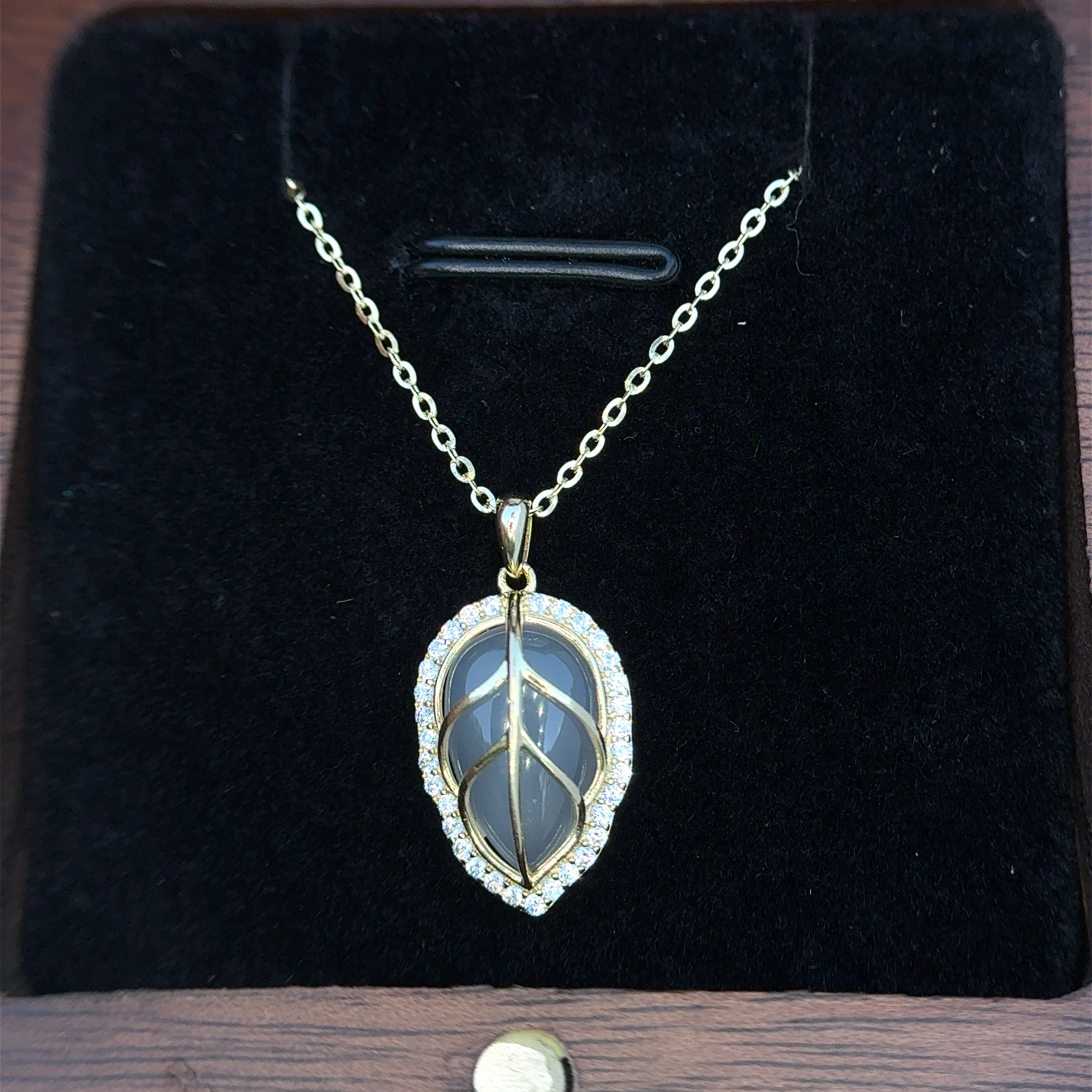 18k Gold Finish Rivah Leaf Pendant with Chain on Pure 925 Silver